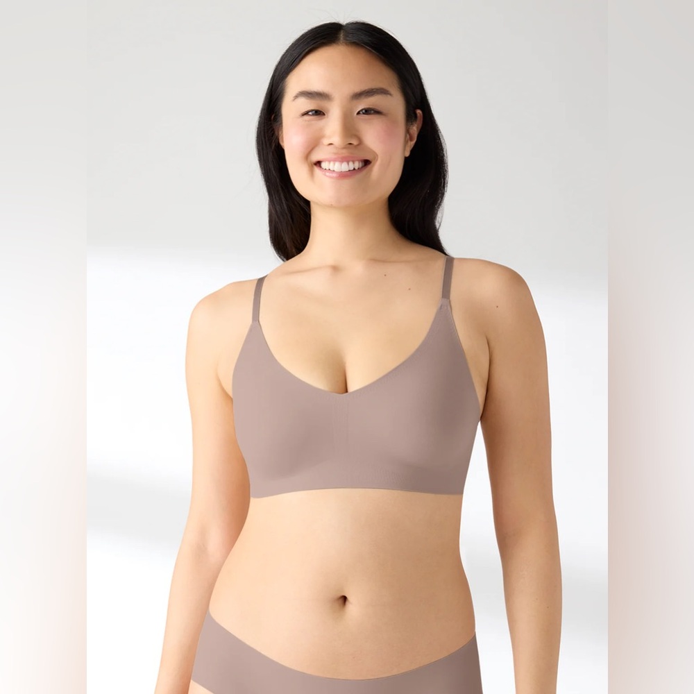 True Body  Triangle Convertible Strap Bra